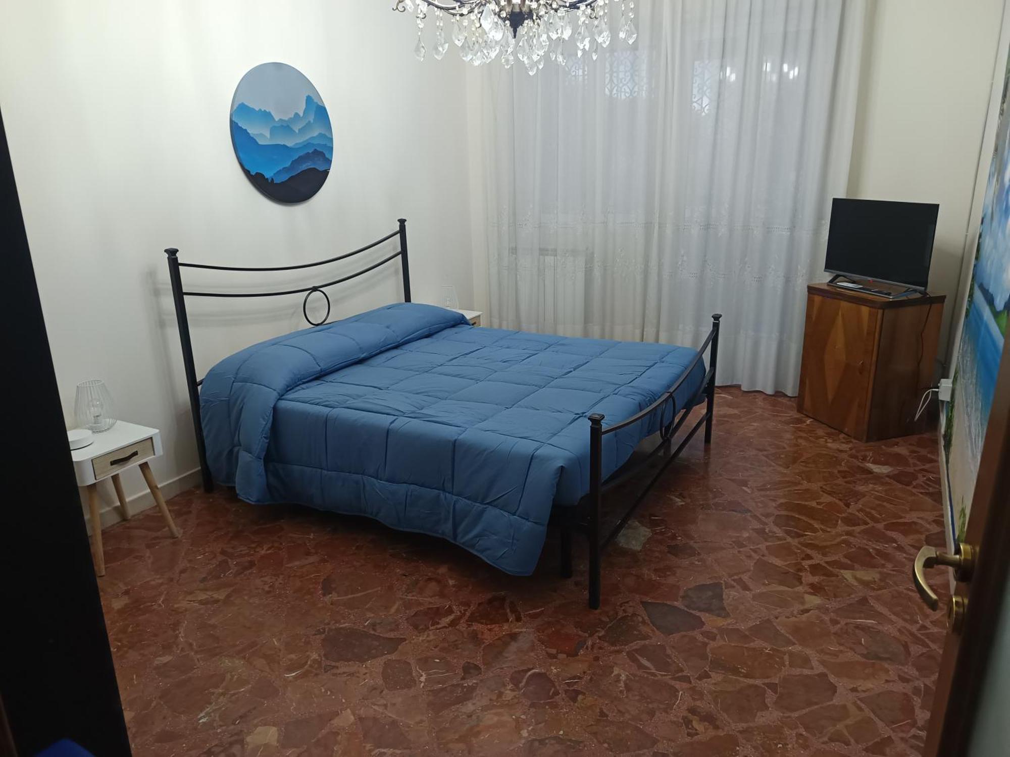 New Dawn Apartment, Appartamento Turistico, Casa Per Vacanza, Tre Camere Indipendenti คาตาเนีย ภายนอก รูปภาพ